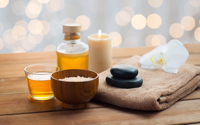 Body Hot Oil Massage Body Hot Oil Massage